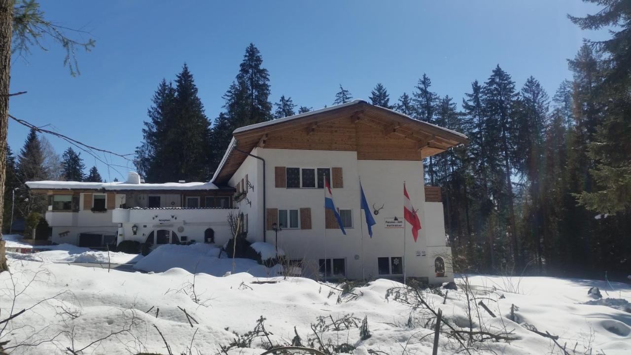 Pension Und Appartements Hartkaiser Элльмау Экстерьер фото