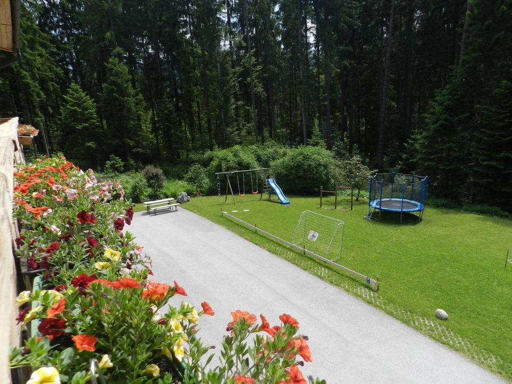 Pension Und Appartements Hartkaiser Элльмау Экстерьер фото